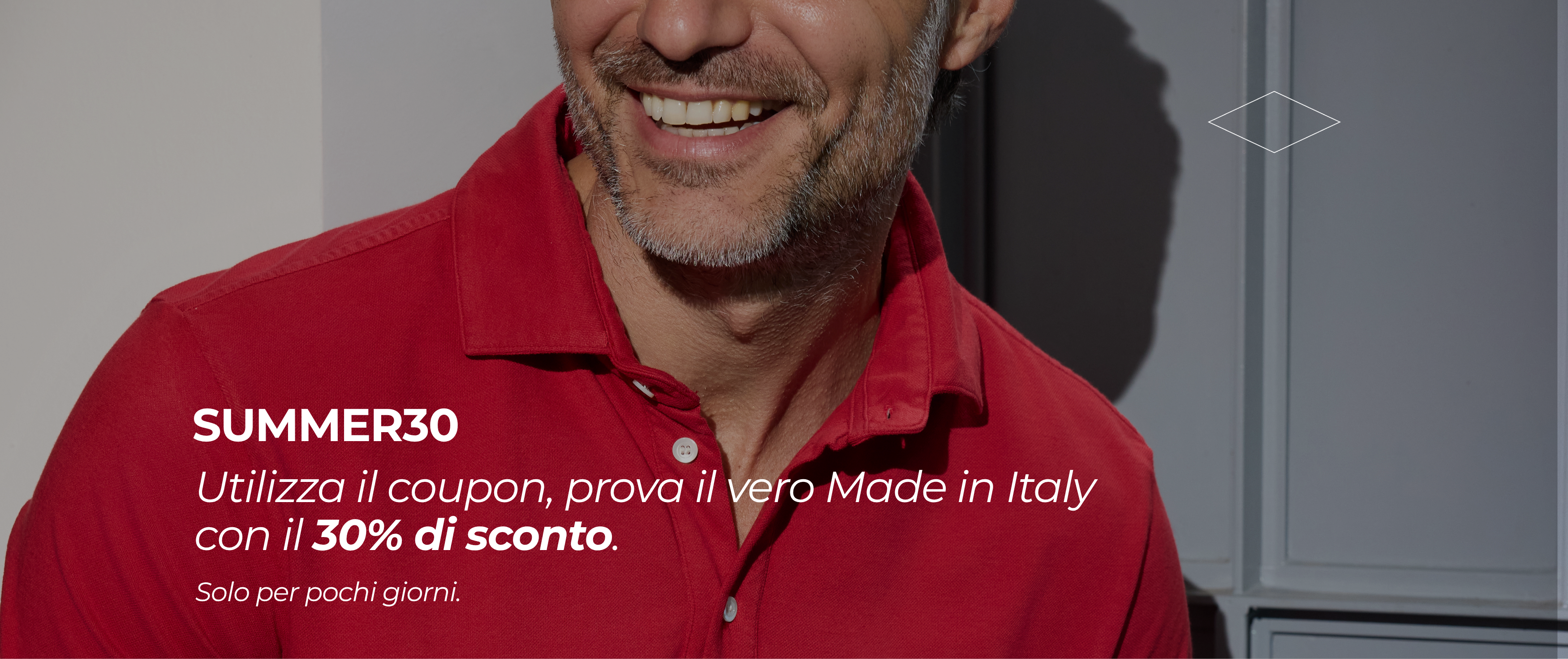 Promo Summer30 Unlimited Venezia: uomo con polo rossa Made in Italy e sconto del 30%