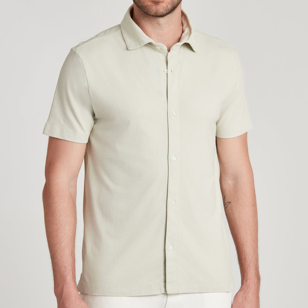 Polo uomo in micro piquet tinta in capo, design veneziano e comfort premium