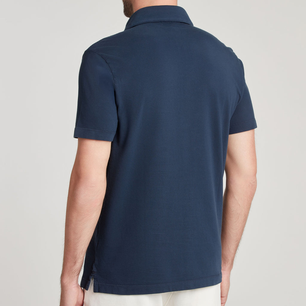 Polo uomo blu navy in micro piquet, design veneziano e manifattura italiana, vista posteriore