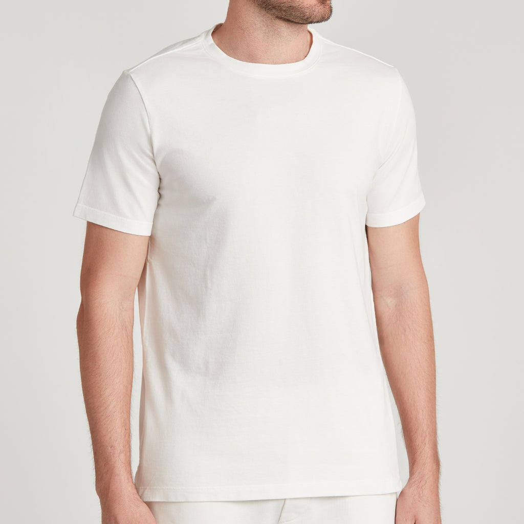 T-shirt uomo bianca in micro piquet tinta in capo, design veneziano e comfort premium