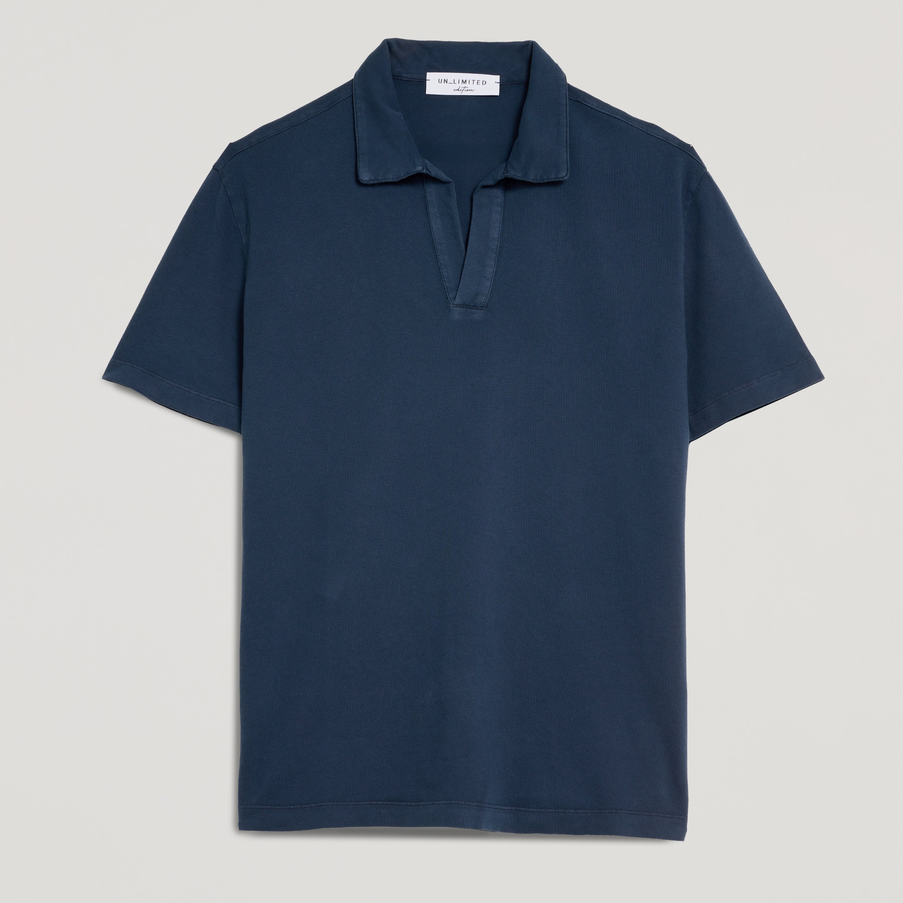 Polo uomo in micro piquet tinta in capo, design veneziano, manifattura italiana, comfort premium